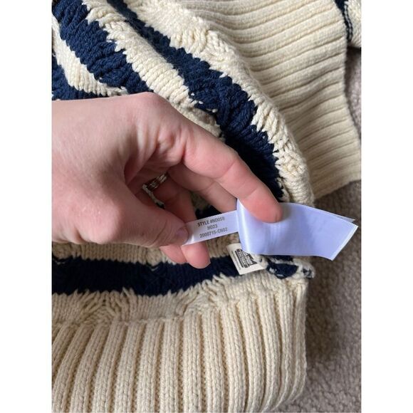 NWT Madewell Cable Knit Oversized Sweater in Stripe size Small Cream Navy Crewne - Picture 10 of 13